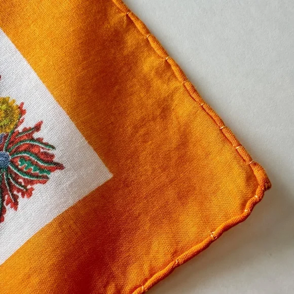 Vintage GUCCI Rare “Flora” Pattern 100% Cotton Square Scarf - Picture 7 of 7